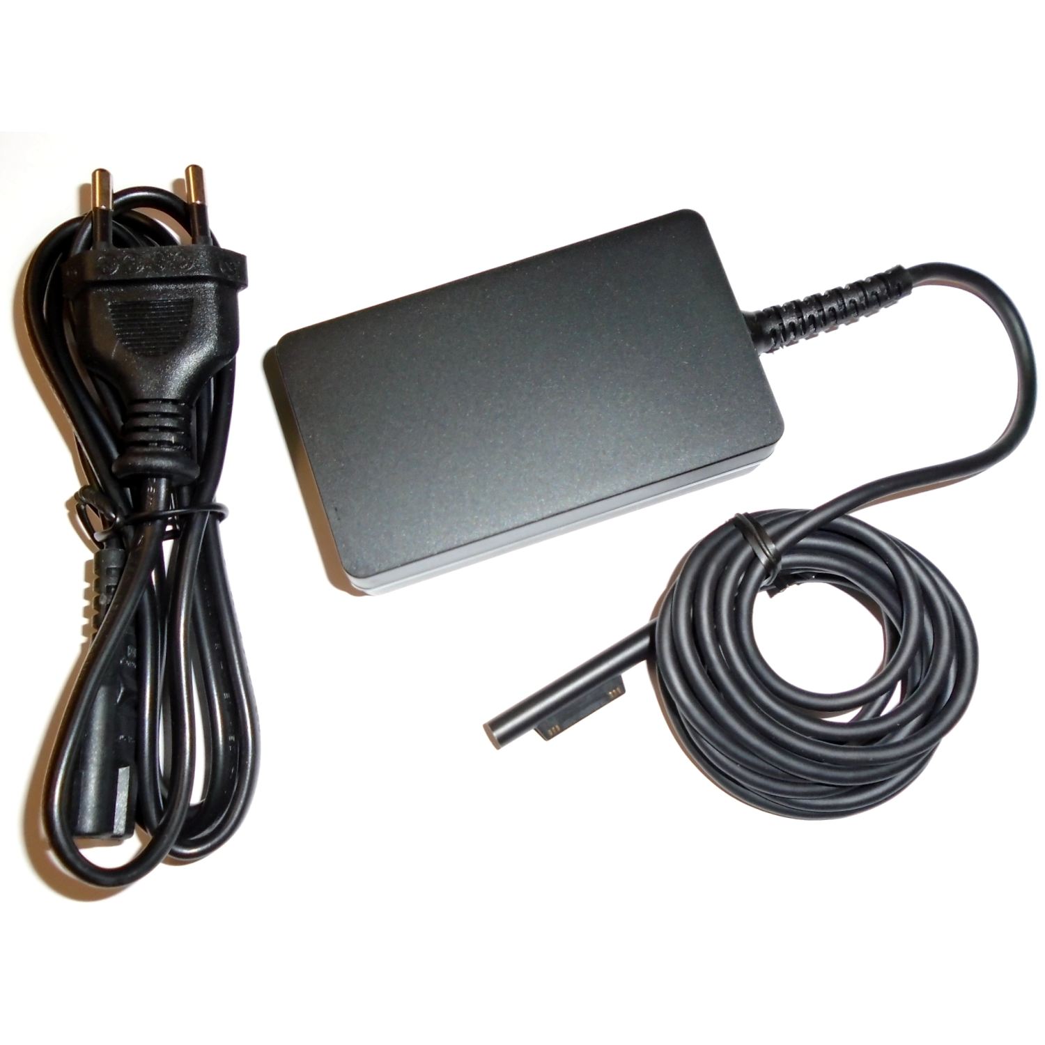 BTI Q5N-00002 Power Adapters & Inverters - Black