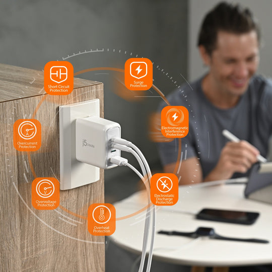 j5create j5create Mobile Device Chargers - White